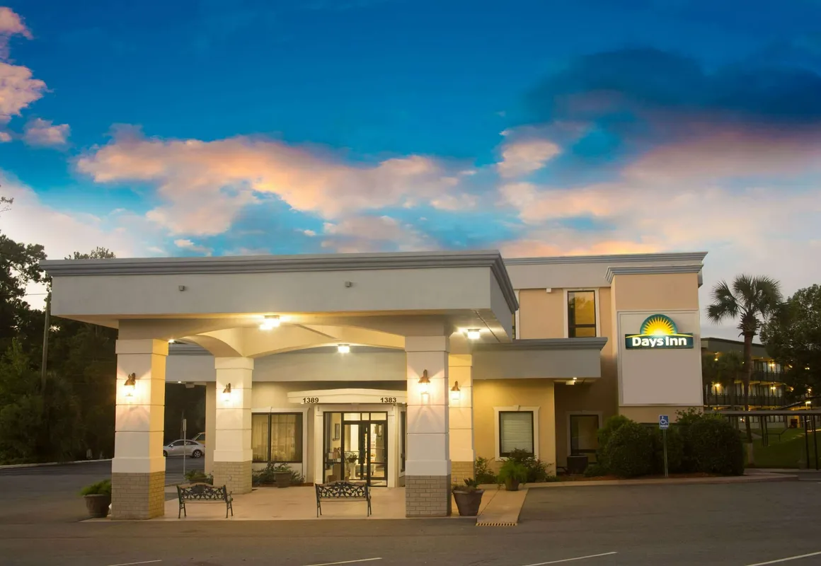 Days Inn by Wyndham Valdosta/Near Valdosta Mall hotel hero