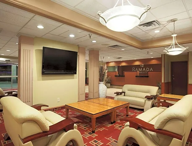 Ex Ramada by Wyndham Sioux City hotel detail image 2