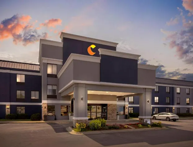 Comfort Inn Bourbonnais near I-57 hotel detail image 2