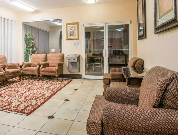 Days Inn by Wyndham Coliseum Montgomery AL hotel detail image 4