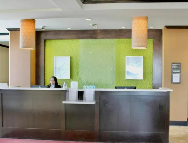 Hilton Garden Inn Edmonton International Airport hotel detail image 4