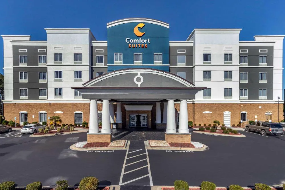 Comfort Suites Florence I-95 hotel hero
