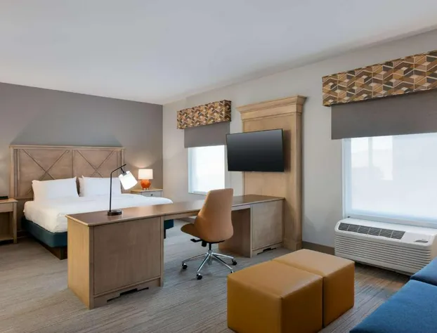 Hampton Inn & Suites Dodge City hotel detail image 3