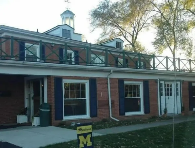 The University Inn Ann Arbor hotel detail image 1