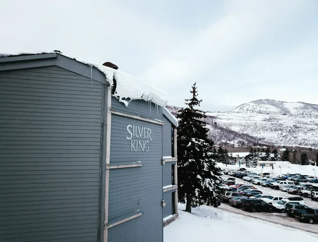 Silver King by All Seasons Resort Lodging hotel detail image 4