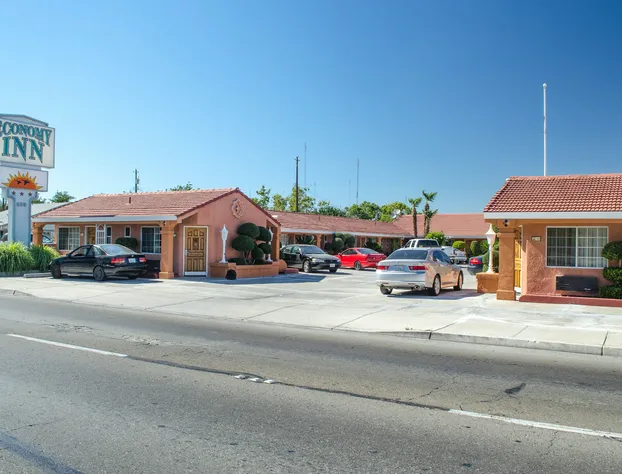 Economy Inn hotel detail image 4
