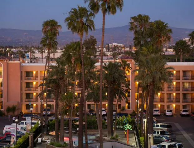 Grand Legacy At the Park hotel detail image 1