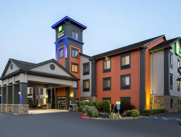 Holiday Inn Express Vancouver North - Salmon Creek by IHG hotel detail image 1