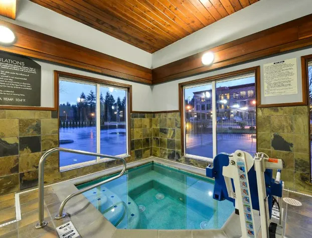 Holiday Inn Express Vancouver North - Salmon Creek by IHG hotel detail image 2