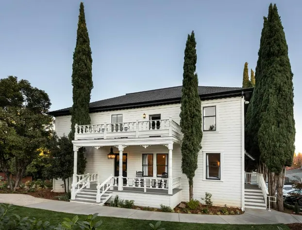 Holbrooke Hotel hotel detail image 1