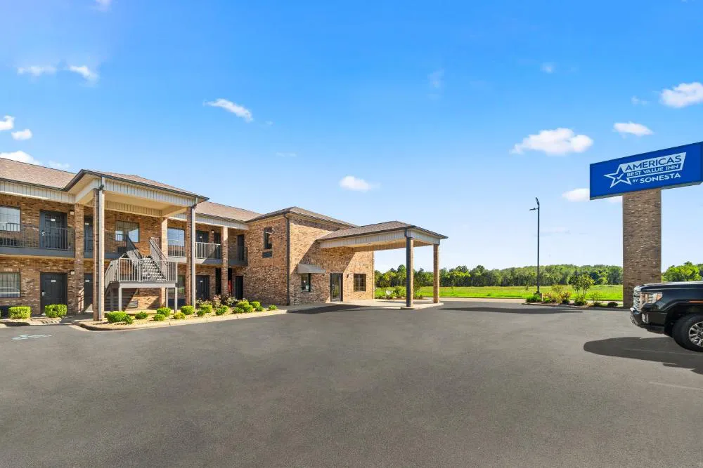 Americas Best Value Inn Byhalia hotel hero