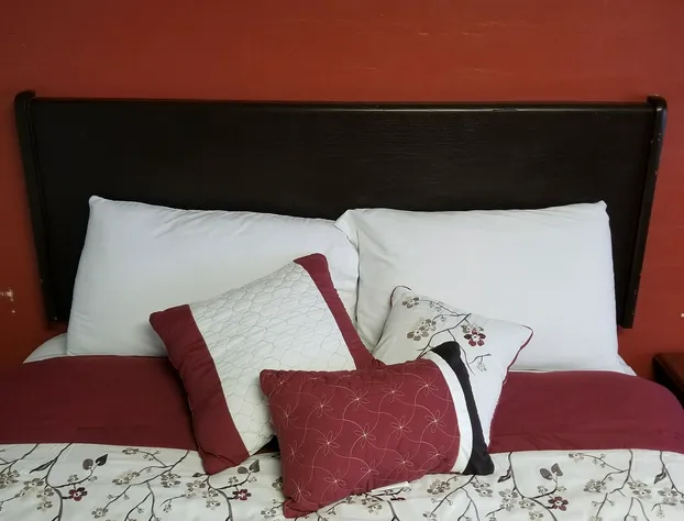 Valley Inn hotel detail image 1