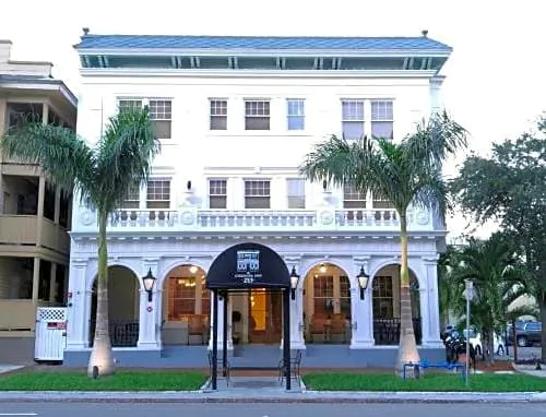 Cordova Inn hotel hero