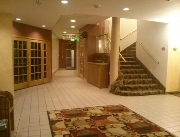 Val U Stay Inn and Suites hotel detail image 1