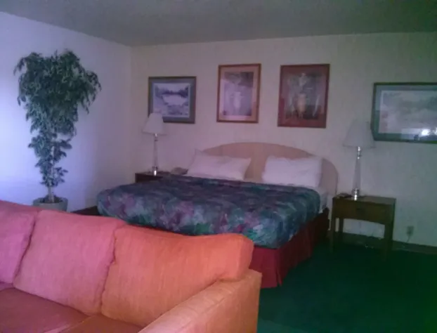 Val U Stay Inn and Suites hotel detail image 3