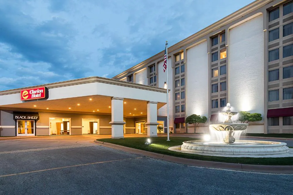 Clarion Hotel San Angelo near Convention Center hotel hero