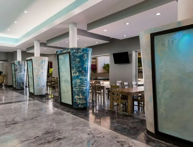 Clarion Hotel San Angelo near Convention Center hotel detail image 4