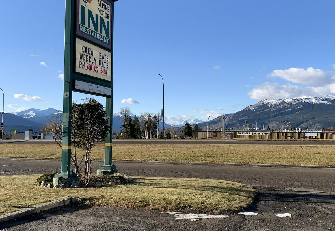 Alpine Lodge Motel hotel hero