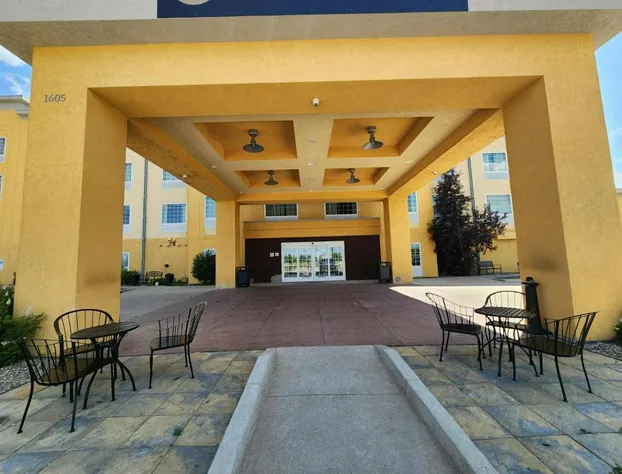 Highland Suites Minot hotel detail image 1