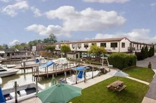 Arlington Inn hotel detail image 4