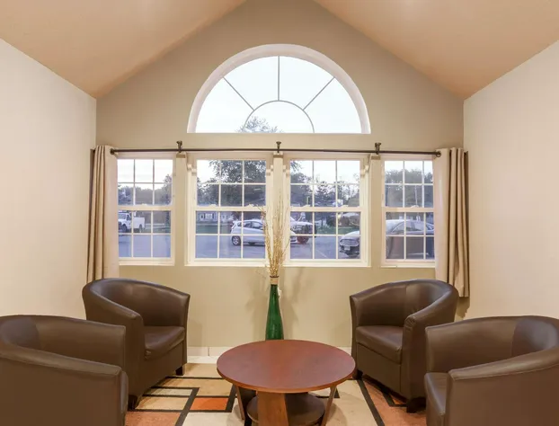 Super 8 by Wyndham Schenectady/Albany Area hotel detail image 1