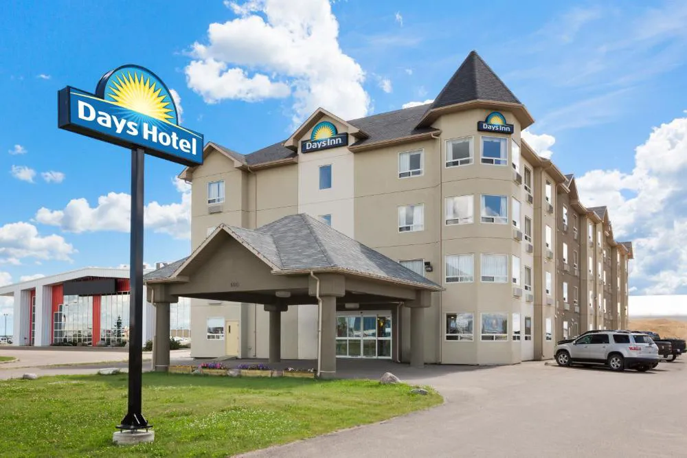 Days Inn by Wyndham Bonnyville hotel hero