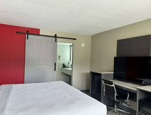 Ramada by Wyndham Cocoa hotel detail image 4