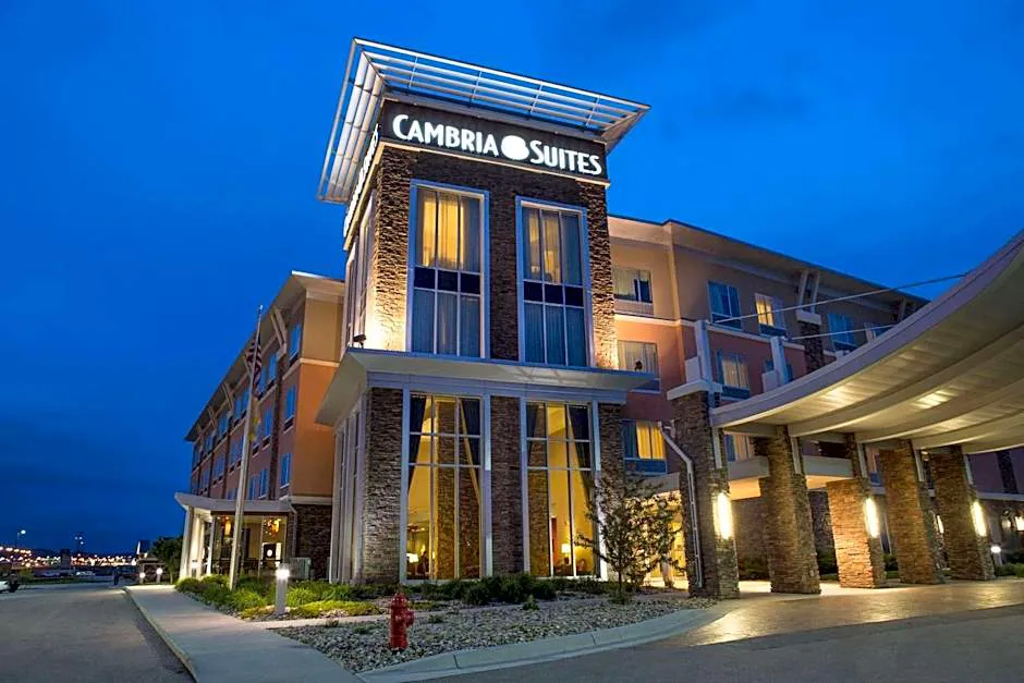 Cambria Hotel Rapid City near Mount Rushmore hotel hero