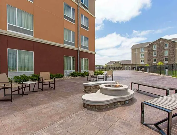 Cambria Hotel Rapid City near Mount Rushmore hotel detail image 3