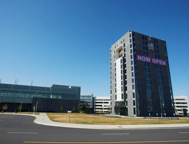 Alt Hotel Toronto Airport hotel detail image 3