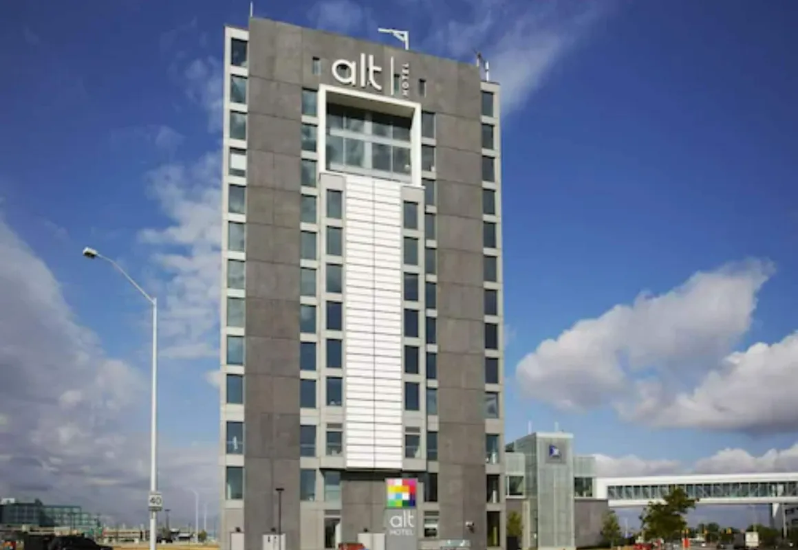 Alt Hotel Toronto Airport hotel hero