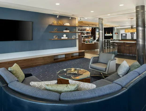 Courtyard Mankato Marriott hotel detail image 2