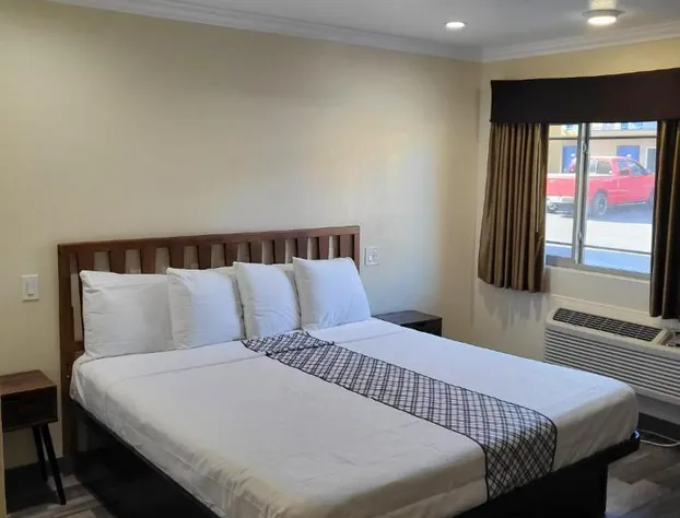 Budget Inn hotel detail image 4