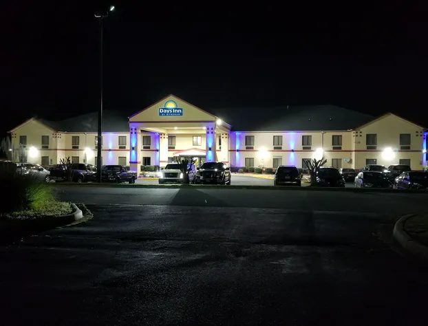 Days Inn by Wyndham Greenville South/Mauldin hotel detail image 1