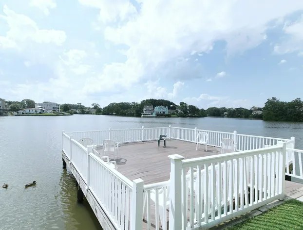 Seashire Inn & Suites hotel detail image 2