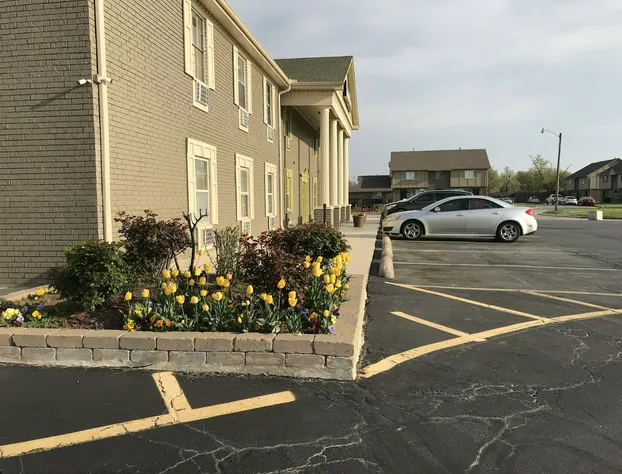 Hometown Inn & Suites hotel detail image 3