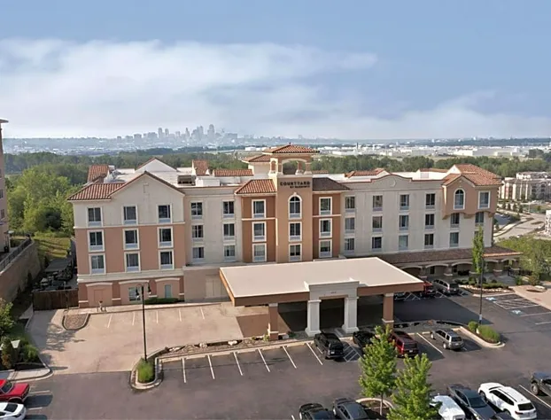 Courtyard Kansas City at Briarcliff hotel detail image 2