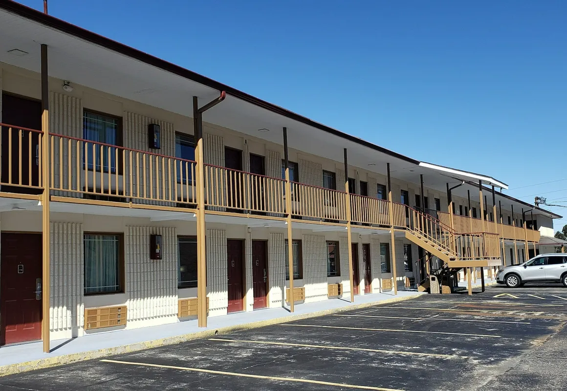 Red Roof Inn Cullman hotel hero