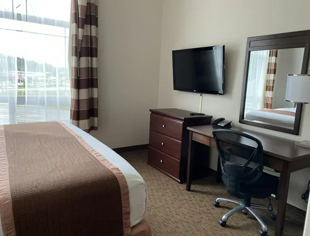 Ramada by Wyndham Creston hotel detail image 4