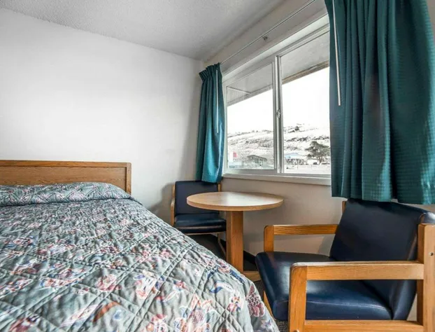 Rodeway Inn & Suites Arlington OR hotel detail image 4