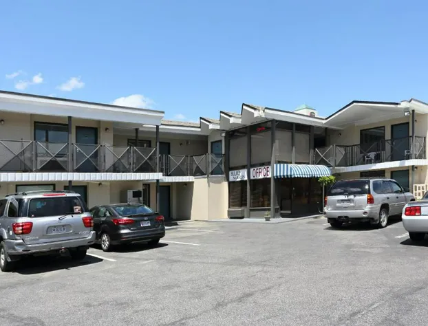 Blue Marlin Inn & Suites hotel detail image 1