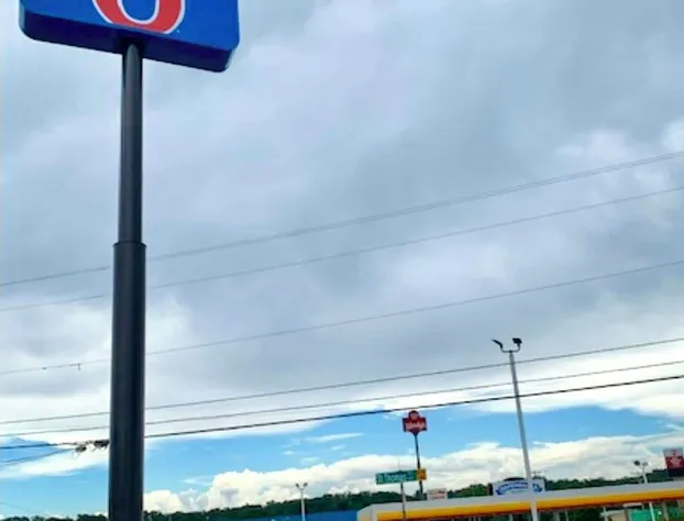 Motel 6 East Ridge, TN hotel detail image 1