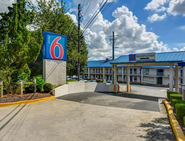 Motel 6-Atlanta, GA hotel detail image 2