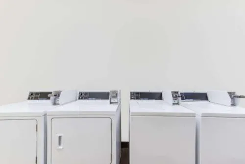 Super 8 by Wyndham Cotulla TX hotel detail image 3