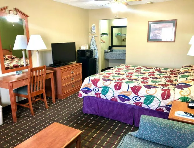 Deerfield inn Portland hotel detail image 1