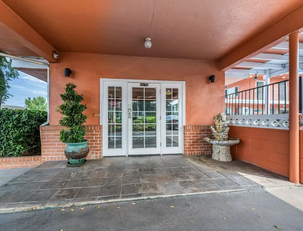 Rodeway Inn Modesto near Downtown hotel detail image 3