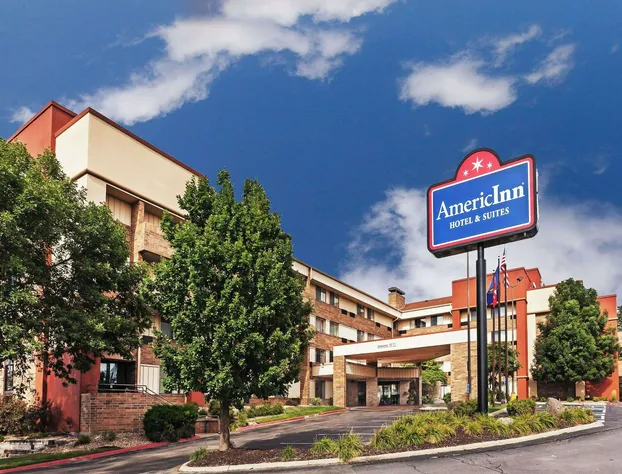 AmericInn by Wyndham Omaha hotel detail image 1