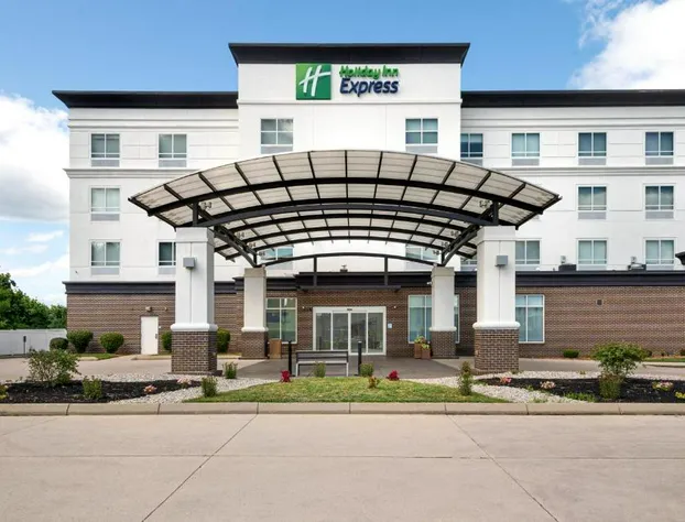 Holiday Inn Express Richmond by IHG hotel detail image 1