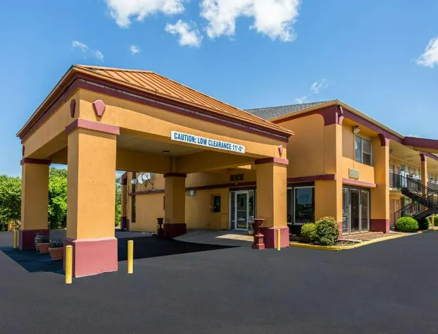 Rodeway Inn Denmark - Jackson hotel detail image 2