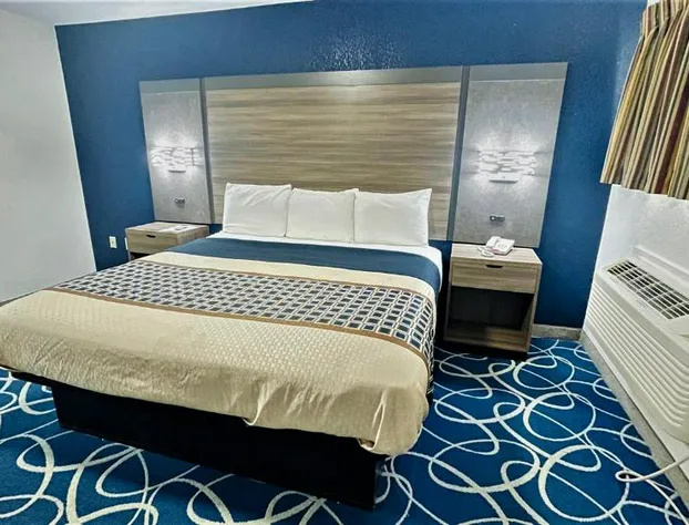 Budget Inn hotel detail image 4